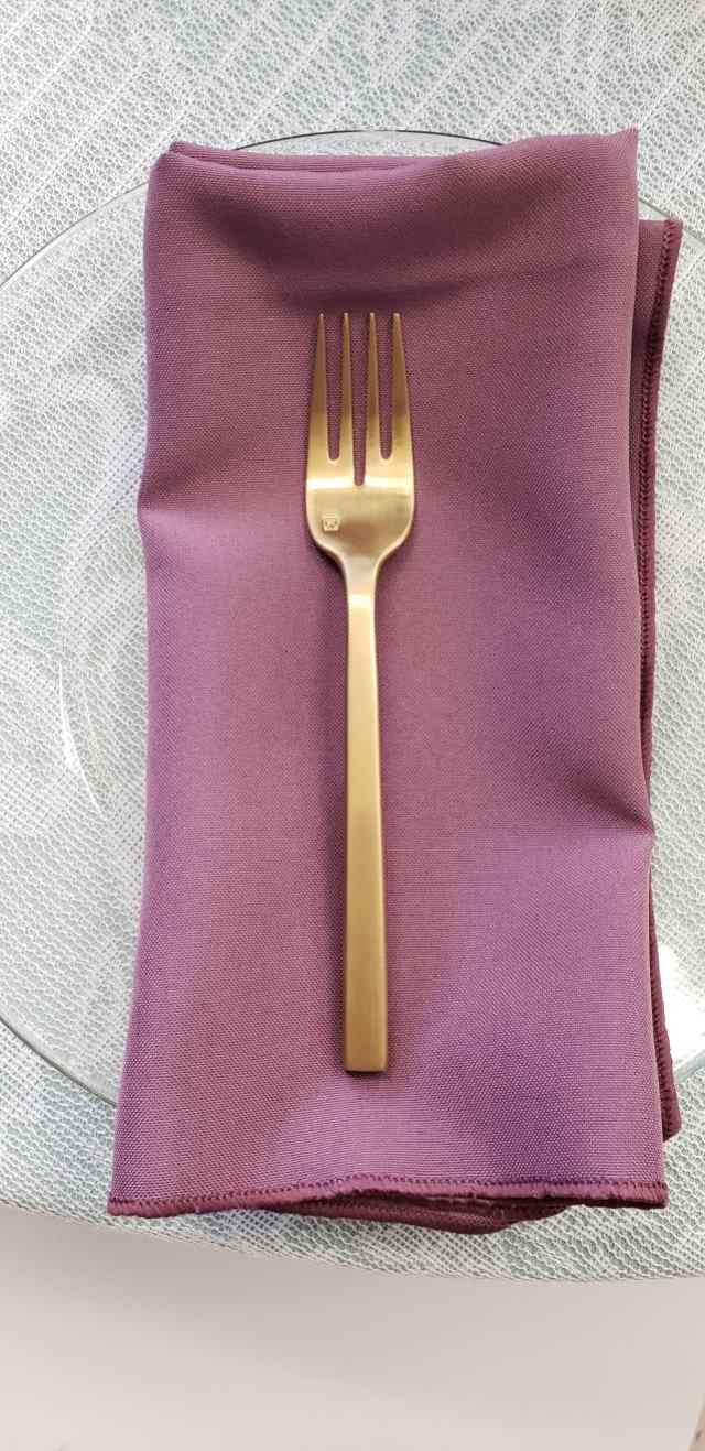 Where to find GOLD SALAD DESSERT FORK 10 in Cary